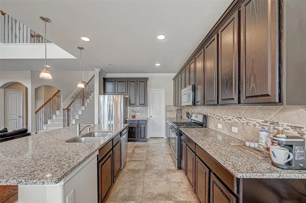 9526 Bonbrook Bend Lane Rosenberg, TX 77469