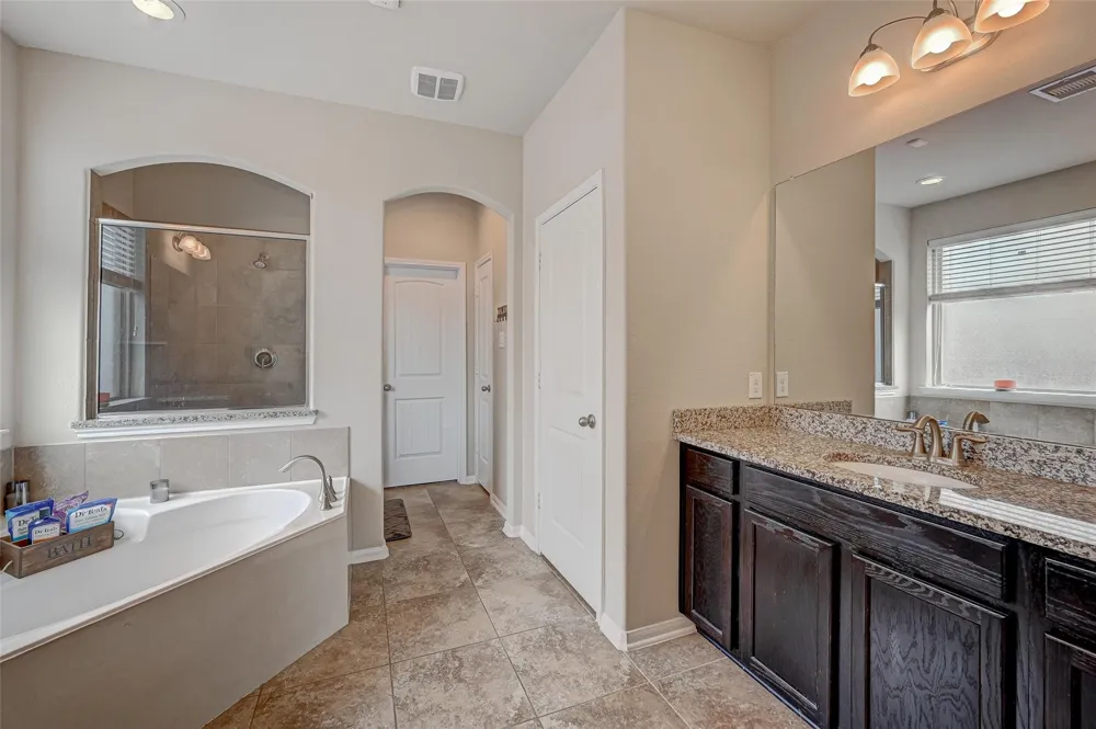 9526 Bonbrook Bend Lane Rosenberg, TX 77469