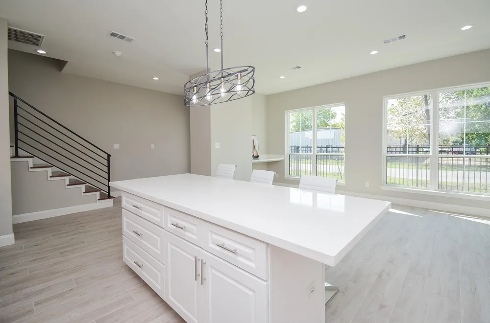 147 S 66 STREET Houston, TX 77011