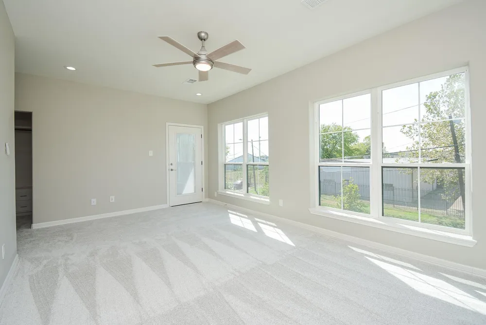 147 S 66 STREET Houston, TX 77011