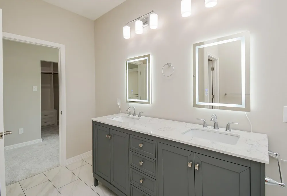 147 S 66 STREET Houston, TX 77011
