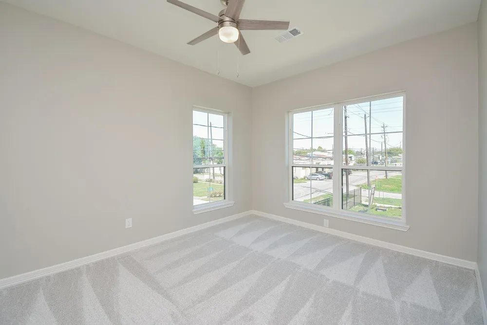 147 S 66 STREET Houston, TX 77011