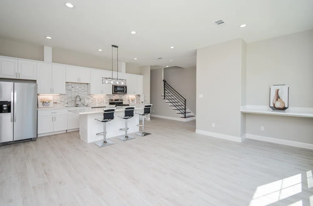 147 S 66 STREET Houston, TX 77011