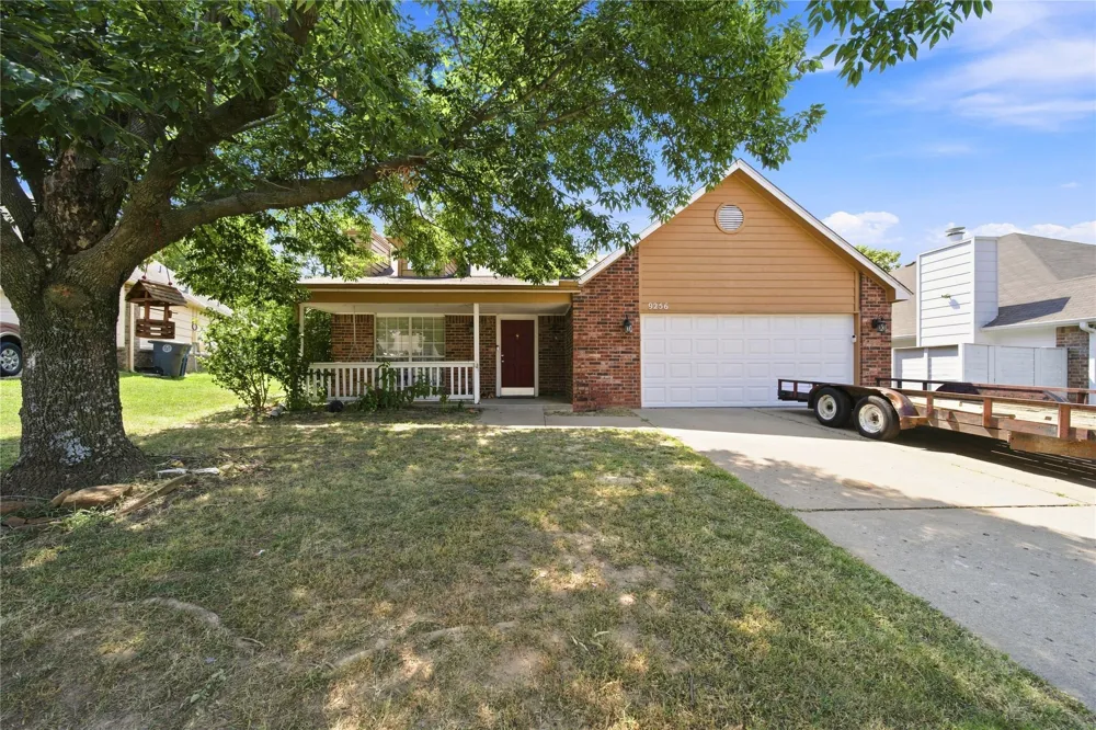 9256 S 85th EastAvenue Tulsa, OK 74133