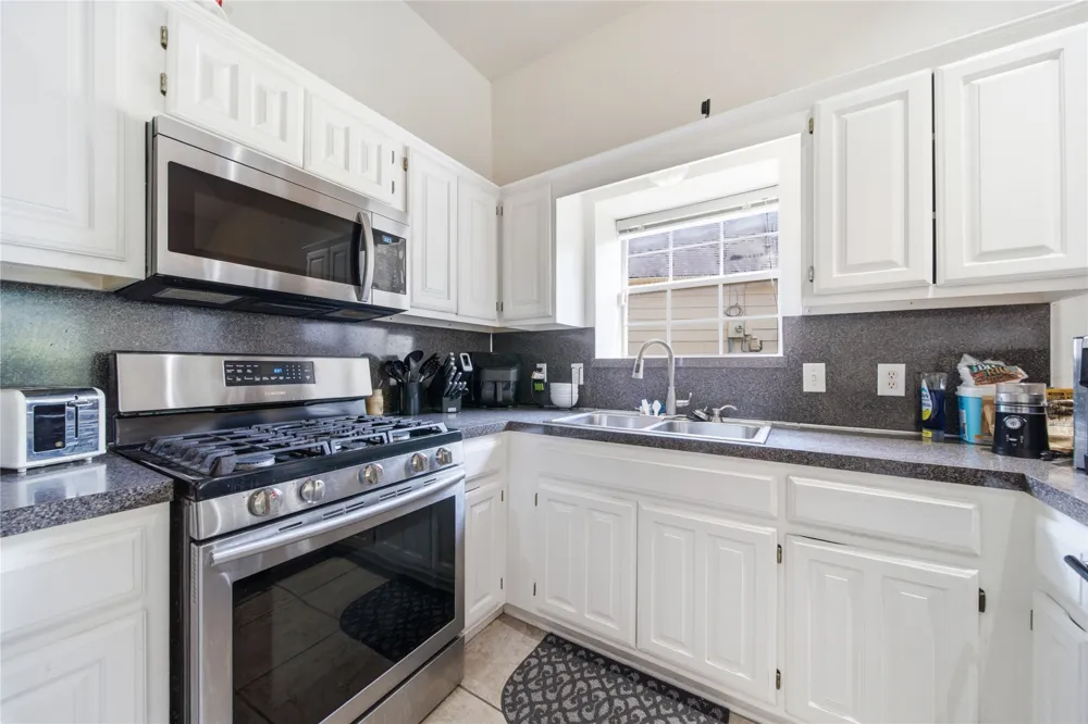 9256 S 85th EastAvenue Tulsa, OK 74133