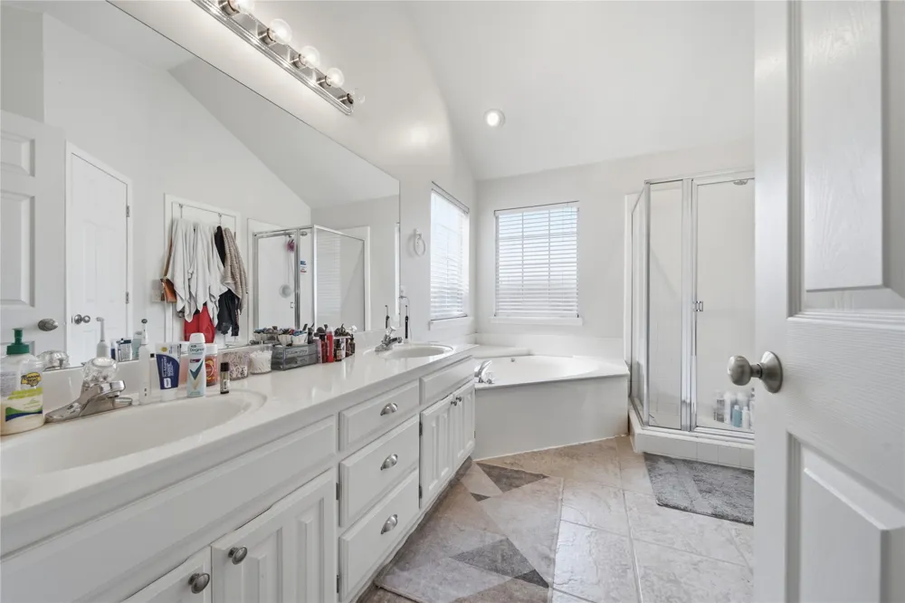 9256 S 85th EastAvenue Tulsa, OK 74133
