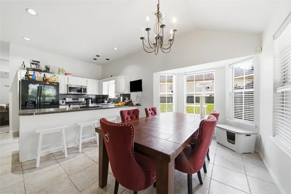 9256 S 85th EastAvenue Tulsa, OK 74133