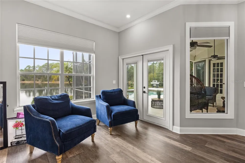 1746 CARILLON PARK DRIVE Oviedo, FL 32765