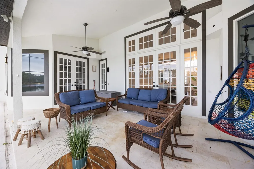 1746 CARILLON PARK DRIVE Oviedo, FL 32765