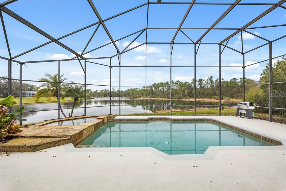 1746 CARILLON PARK DRIVE Oviedo, FL 32765