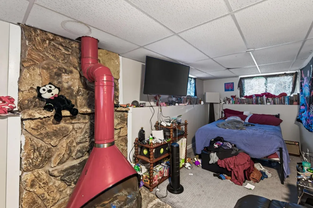 2280 Shryer Avenue E North Saint Paul, MN 55109