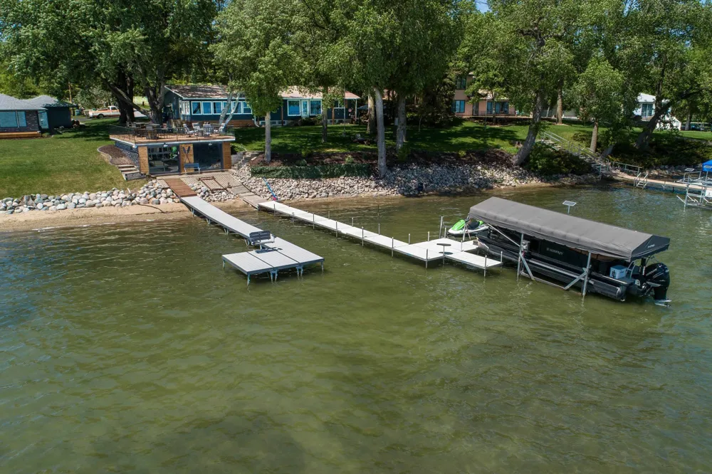 736 Shorewood Drive Detroit Lakes, MN 56501