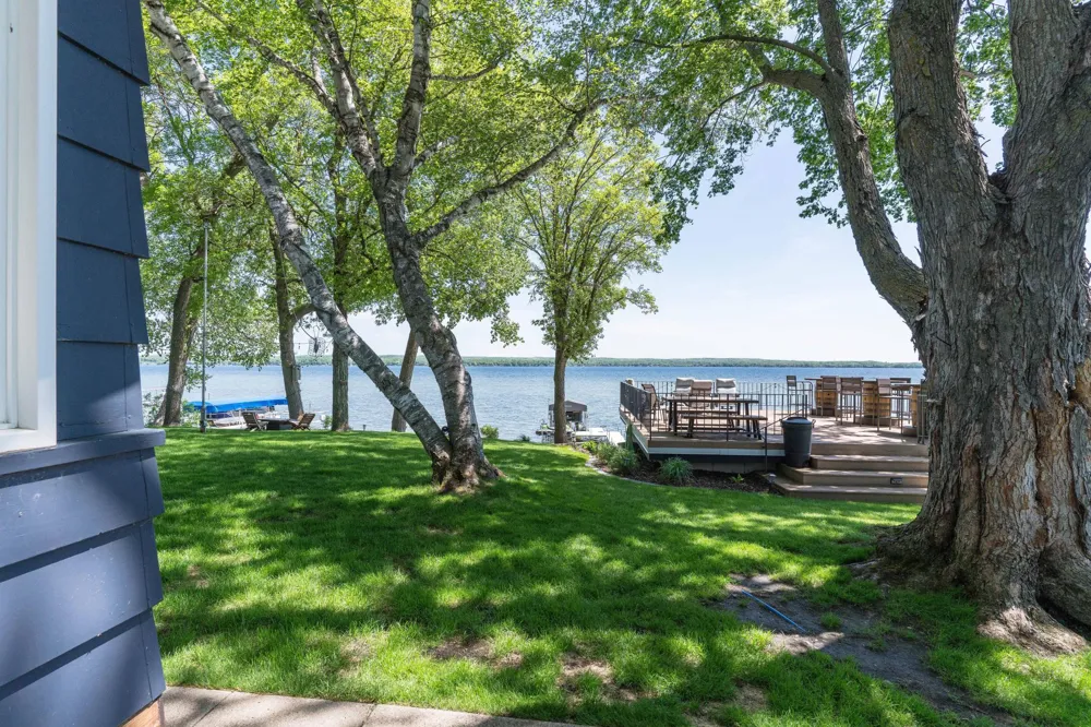 736 Shorewood Drive Detroit Lakes, MN 56501