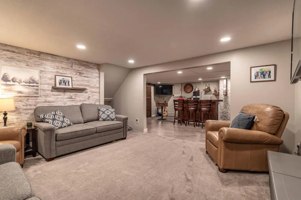 736 Shorewood Drive Detroit Lakes, MN 56501
