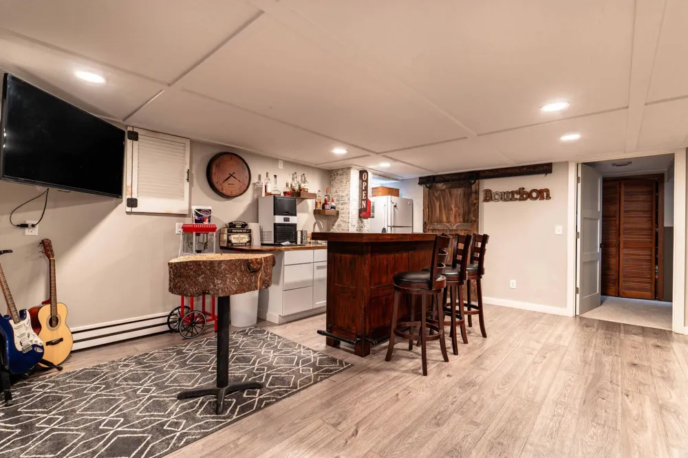 736 Shorewood Drive Detroit Lakes, MN 56501
