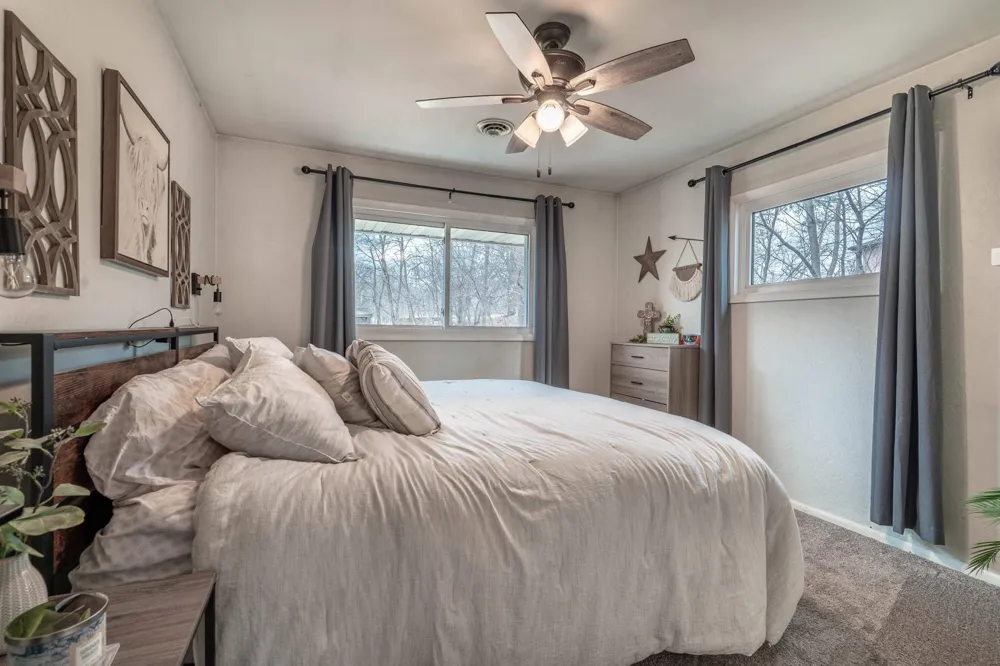 736 Shorewood Drive Detroit Lakes, MN 56501