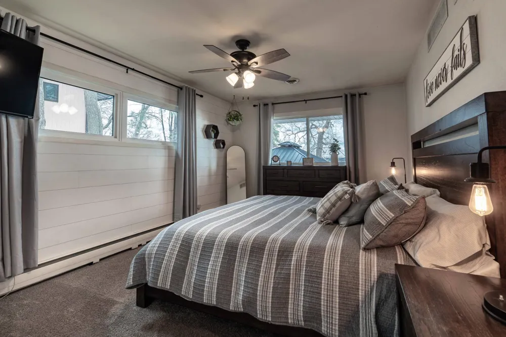 736 Shorewood Drive Detroit Lakes, MN 56501
