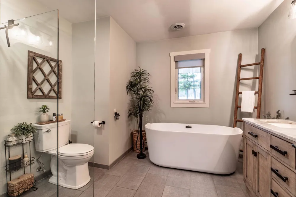 736 Shorewood Drive Detroit Lakes, MN 56501