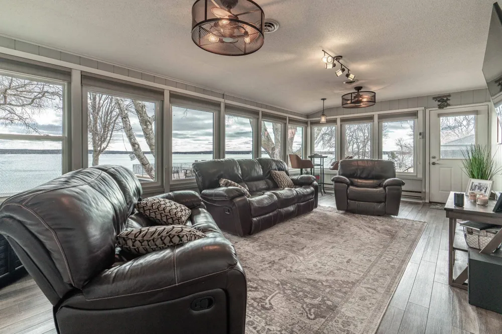 736 Shorewood Drive Detroit Lakes, MN 56501
