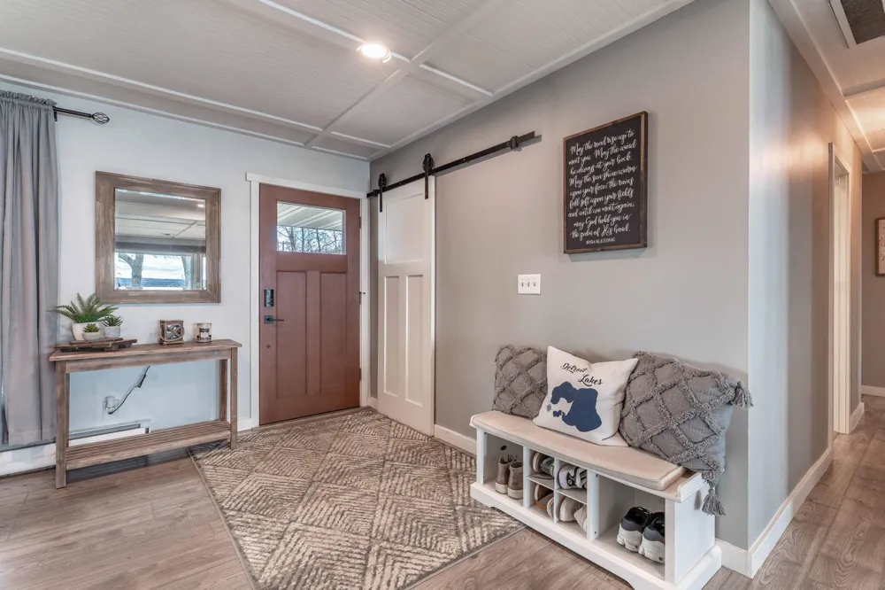 736 Shorewood Drive Detroit Lakes, MN 56501