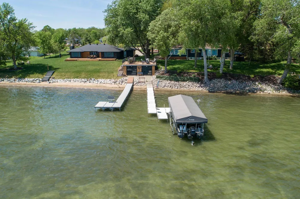 736 Shorewood Drive Detroit Lakes, MN 56501