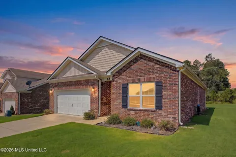 99 Twin Lakes Drive