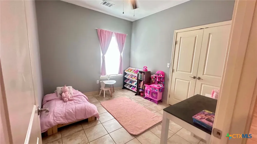 668 Commerce Street Bloomington, TX 77951