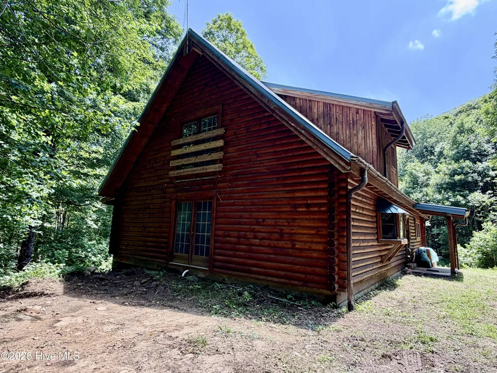 4181 Huffman Creek Road #32 Robbinsville, NC 28771