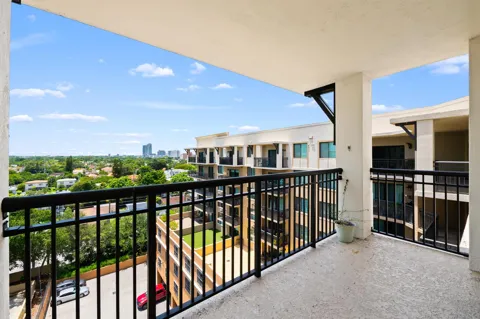 3530 SW 22ND STREET #902