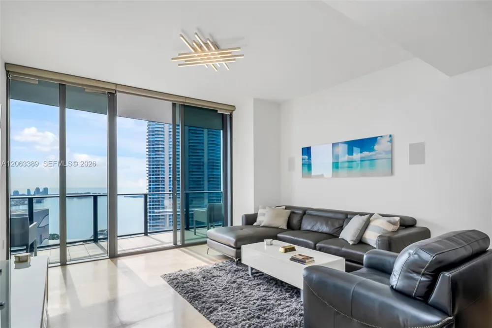 1000 Brickell Plz #PH5503 Miami, FL 33131