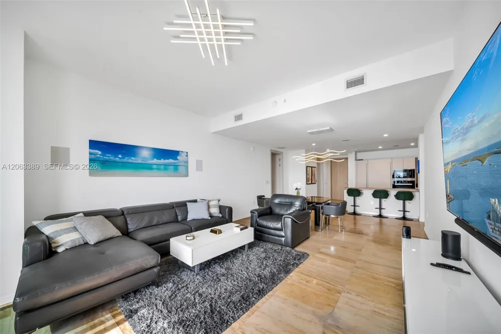 1000 Brickell Plz #PH5503 Miami, FL 33131