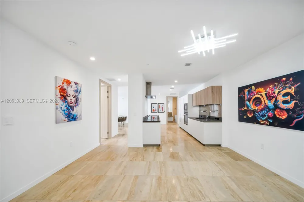 1000 Brickell Plz #PH5503 Miami, FL 33131