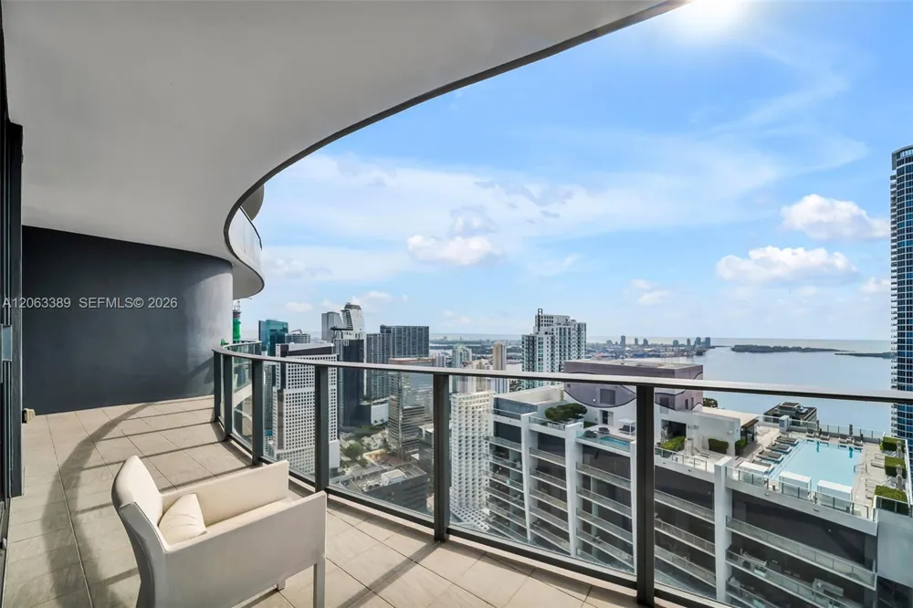 1000 Brickell Plz #PH5503 Miami, FL 33131