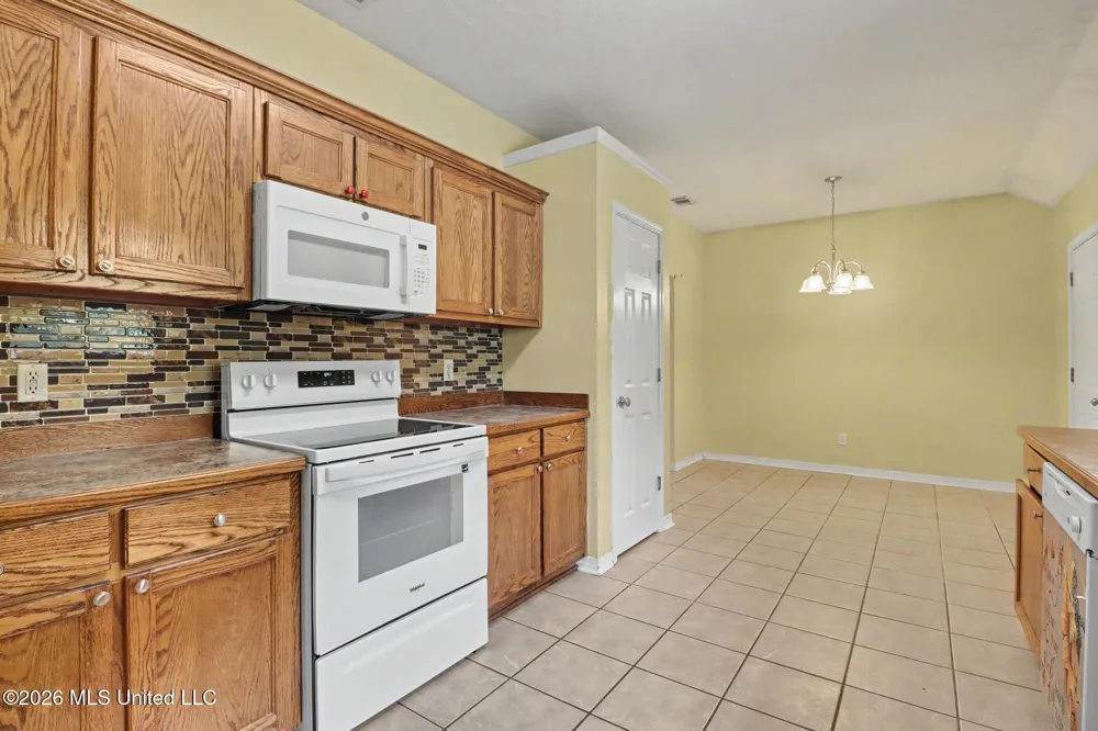 19505 Wallace Way Saucier, MS 39574