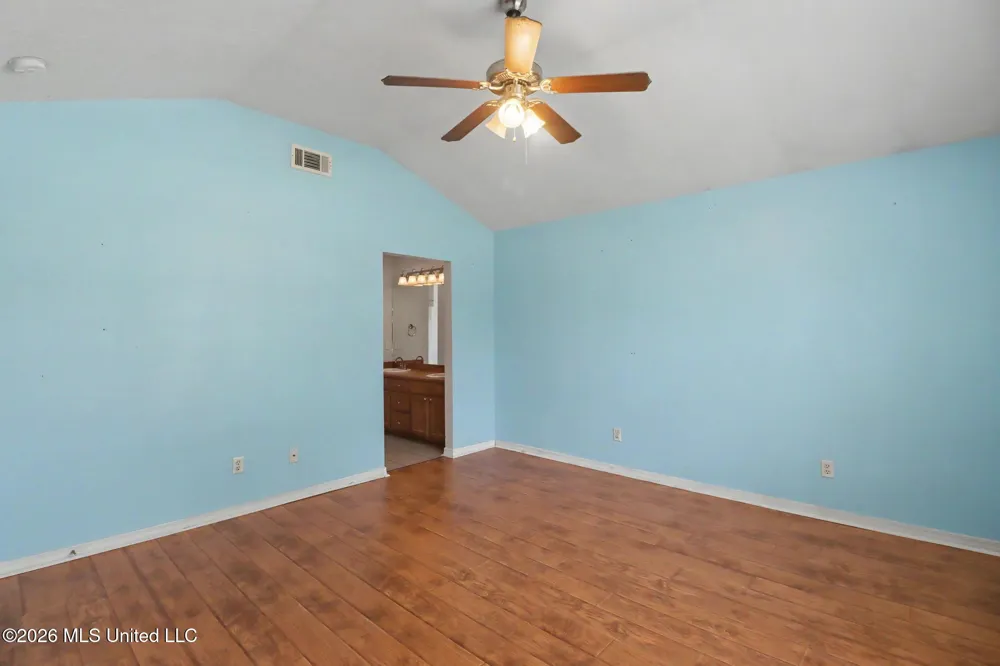 19505 Wallace Way Saucier, MS 39574