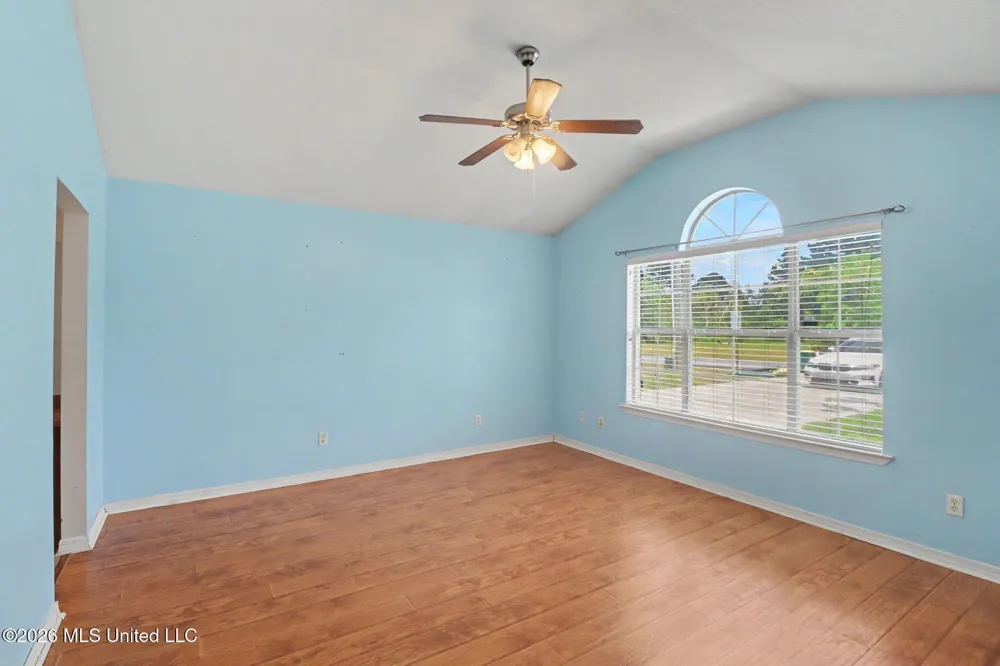 19505 Wallace Way Saucier, MS 39574