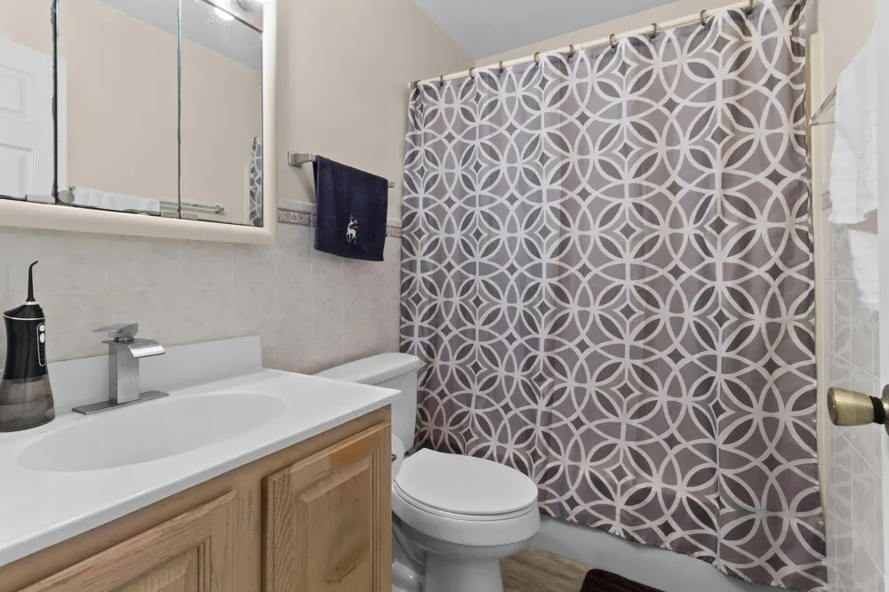 8661 Van Buren Street Merrillville, IN 46410