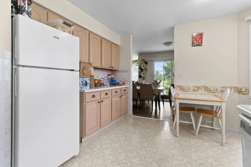 8661 Van Buren Street Merrillville, IN 46410