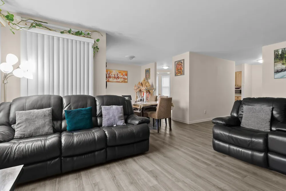 8661 Van Buren Street Merrillville, IN 46410