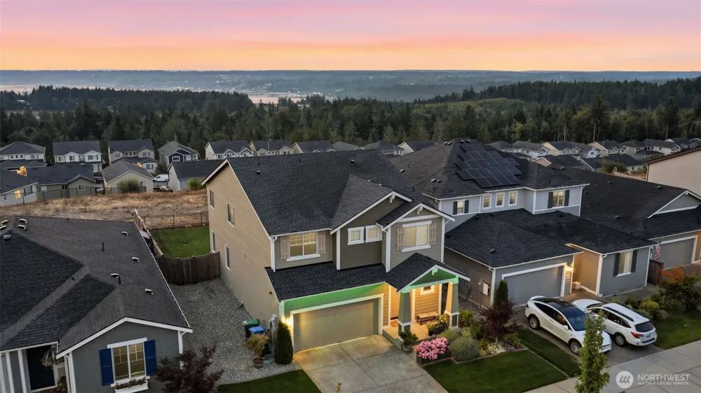 1391 Baker Heights Loop Bremerton, WA 98312