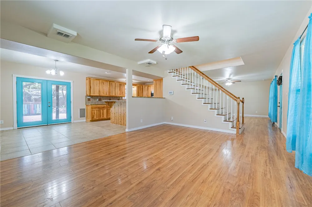 3006 Penoak Avenue Ingleside, TX 78362