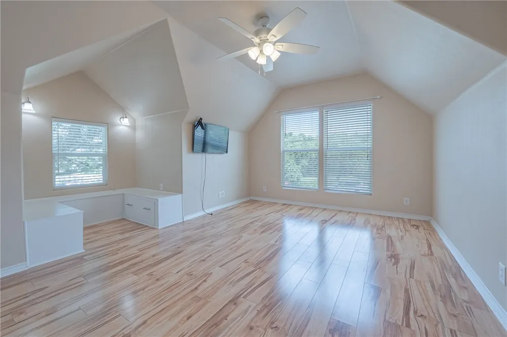 3006 Penoak Avenue Ingleside, TX 78362