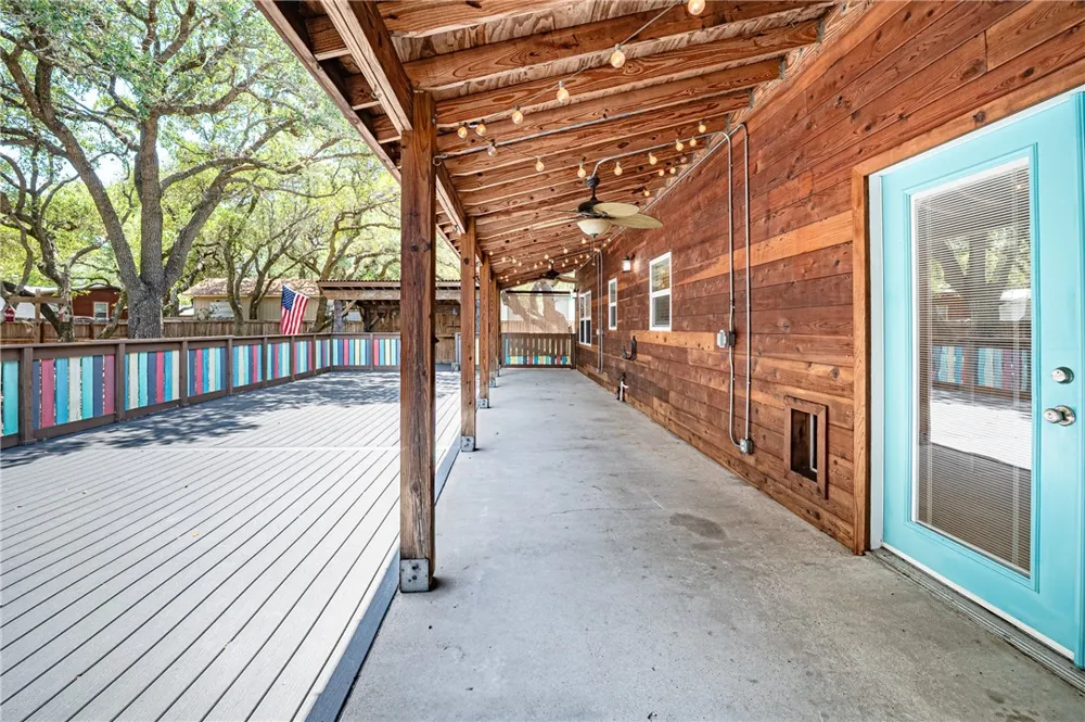 3006 Penoak Avenue Ingleside, TX 78362