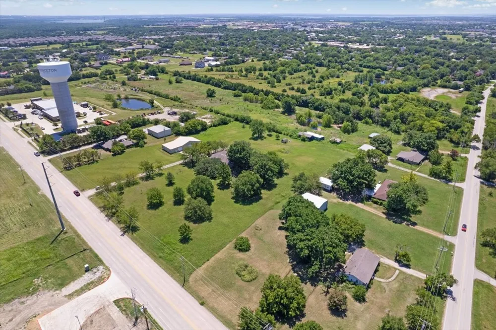 111 E Monte Carlo Boulevard Princeton, TX 75407