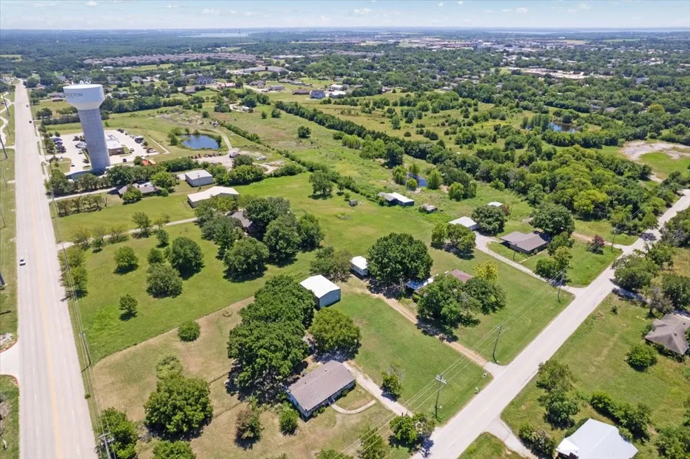 111 E Monte Carlo Boulevard Princeton, TX 75407