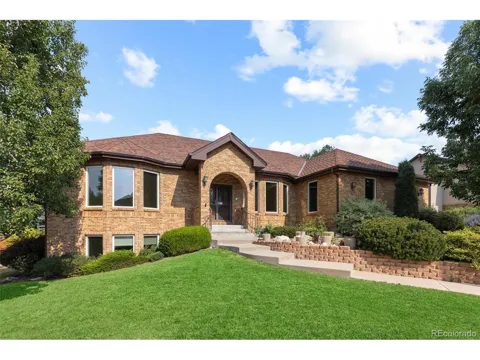 3240 Iris Court