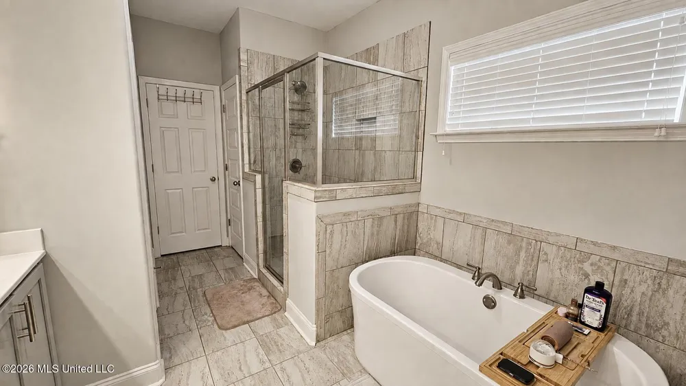 1932 Ava Drive Nesbit, MS 38651