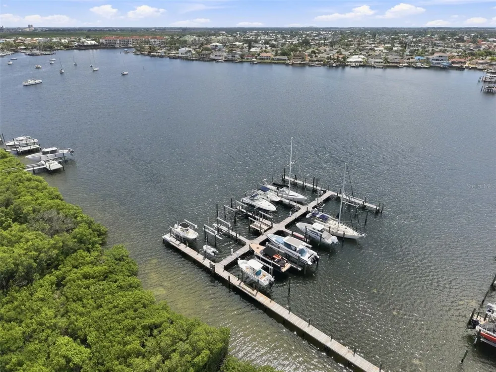 6111 LAGOMAR LANE Apollo Beach, FL 33572