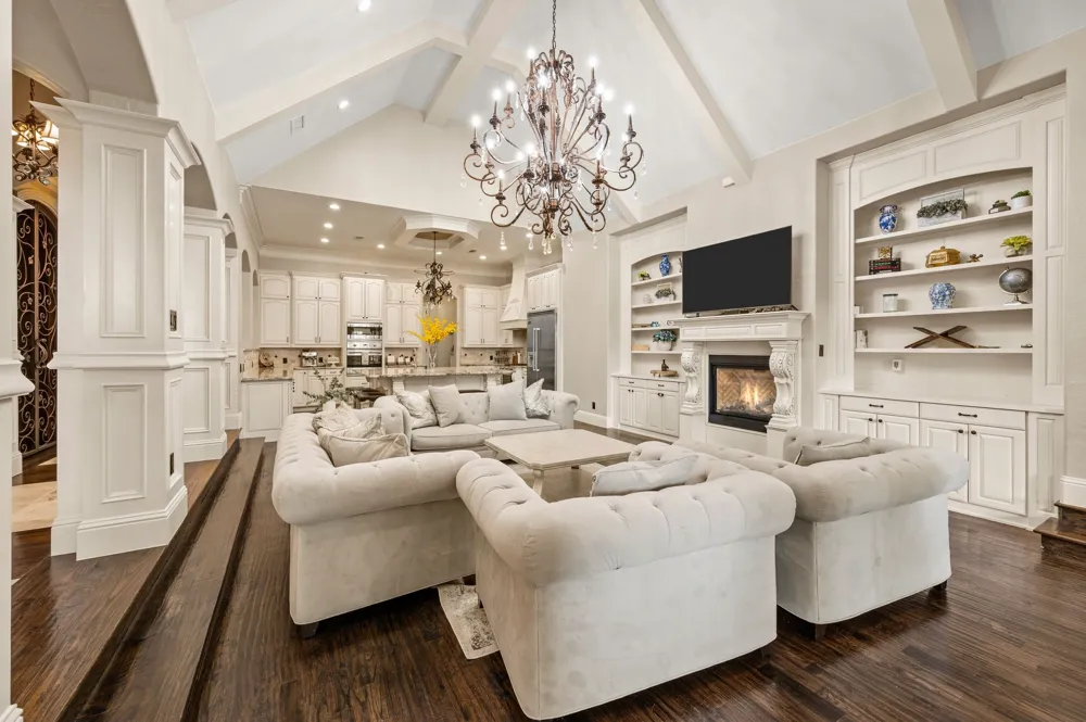 3300 Alexandria Court Grapevine, TX 76092