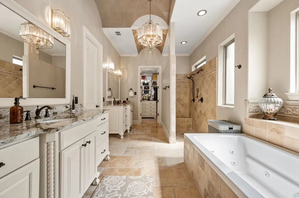3300 Alexandria Court Grapevine, TX 76092